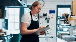 Prevent, don’t just fix – Listeria, training and risk management in catering