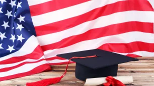 Narrative Building: Guiding Students to Create a Cohesive US Application Story